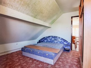 Kiadó 130 m²-escsaládi ház Sződliget, Dr. Kemény József utca: 310'000 Ft