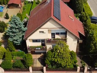 Eladó 184 m²-escsaládi ház Sződliget, Rezeda utca: 145'900'000 Ft