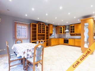 Eladó 243 m²-escsaládi ház Szokolya, TÖRÖK PATAK utca: 225'000'000 Ft