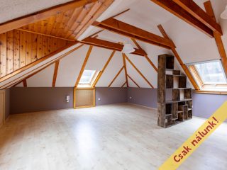 Eladó 243 m²-escsaládi ház Szokolya, Törökpatak utca: 179'000'000 Ft