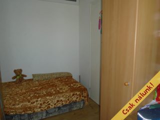 Eladó 73 m²-estársasházi lakás Szolnok, Jubileumi tér: 43'800'000 Ft