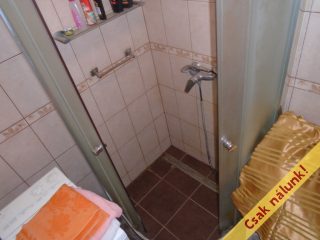 Eladó 73 m²-estársasházi lakás Szolnok, Jubileumi tér: 43'800'000 Ft