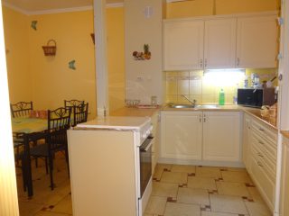 Eladó 68 m²-estársasházi lakás Szolnok, Malom utca: 44'000'000 Ft