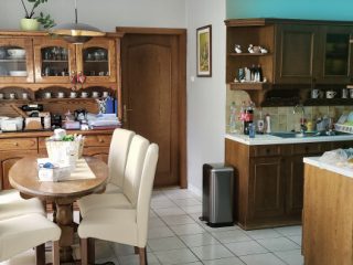 Eladó 295 m²-escsaládi ház Szomor, Ady Endre utca: 105'000'000 Ft