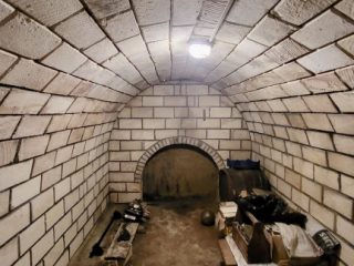 Eladó 295 m²-escsaládi ház Szomor, Ady Endre utca: 105'000'000 Ft