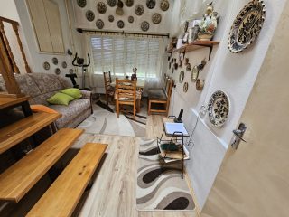 Eladó 110 m²-escsaládi ház Taksony, Szép környezet: 94'990'000 Ft