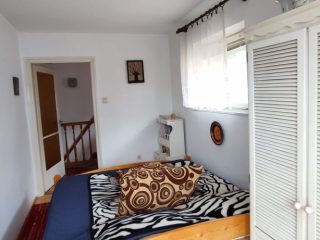 Eladó 110 m²-escsaládi ház Taksony, Szép környezet: 94'990'000 Ft