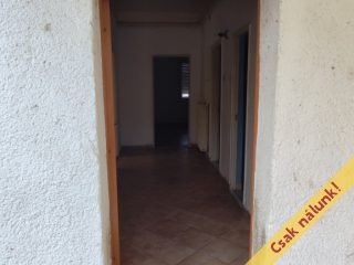 Eladó 88 m²-escsaládi ház Tápióság, Bicskei utca: 35'000'000 Ft