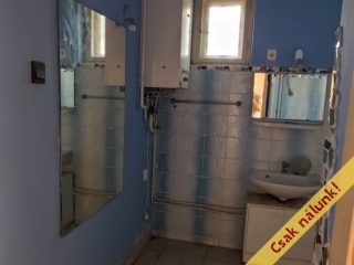 Eladó 88 m²-escsaládi ház Tápióság, Bicskei utca: 35'000'000 Ft