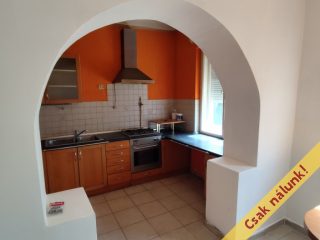 Eladó 88 m²-escsaládi ház Tápióság, Bicskei utca: 35'000'000 Ft
