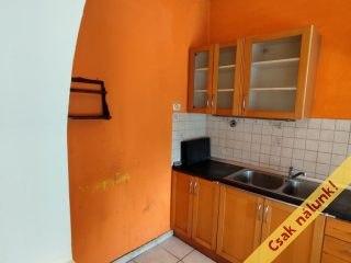 Eladó 88 m²-escsaládi ház Tápióság, Bicskei utca: 35'000'000 Ft