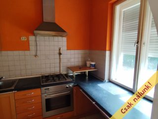 Eladó 88 m²-escsaládi ház Tápióság, Bicskei utca: 35'000'000 Ft