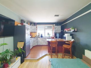 Eladó 47 m²-estársasházi lakás Tapolca, Dobó István lakótelep: 29'900'000 Ft