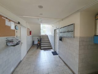 Eladó 47 m²-estársasházi lakás Tapolca, Dobó István lakótelep: 29'900'000 Ft