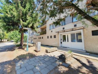 Eladó 47 m²-estársasházi lakás Tapolca, Dobó István lakótelep: 29'900'000 Ft