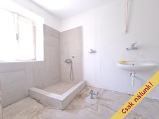 Eladó 57 m²-escsaládi ház Tarnaörs, Tarna út: 6'990'000 Ft
