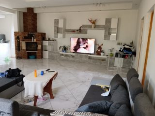 Eladó 280 m²-escsaládi ház Tárnok, Sóskúti út: 115'000'000 Ft