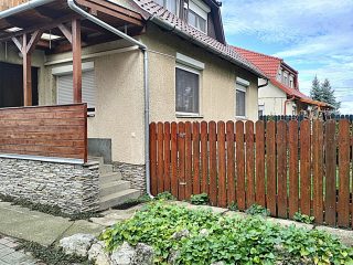 Eladó 180 m²-escsaládi ház Tárnok (Újtelep) , Újtelepen található utca: 124'900'000 Ft