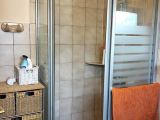 Eladó 180 m²-escsaládi ház Tárnok (Újtelep) , Újtelepen található utca: 124'900'000 Ft