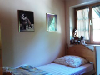 Eladó 120 m²-escsaládi ház Tass, Dunapart utca: 150'000'000 Ft