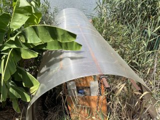 Eladó 120 m²-escsaládi ház Tass, Dunapart utca: 150'000'000 Ft