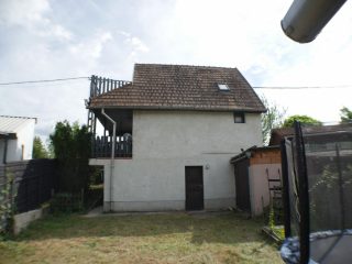 Eladó 80 m²-esüdülő Tass, Dunapart utca: 89'900'000 Ft