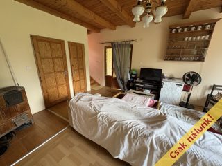 Eladó 87 m²-esüdülő Tass, Határköz utca: 45'900'000 Ft