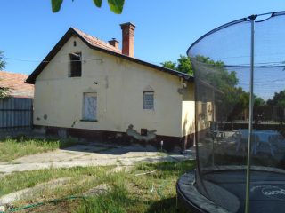 Eladó 53 m²-escsaládi ház Tiszaalpár, Arany János utca: 14'900'000 Ft