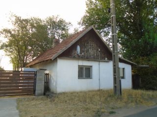 Eladó 37 m²-escsaládi ház Tiszajenő, Vasút utca: 7'900'000 Ft