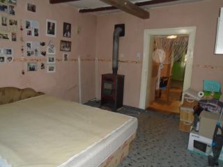 Eladó 37 m²-escsaládi ház Tiszajenő, Vasút utca: 7'900'000 Ft