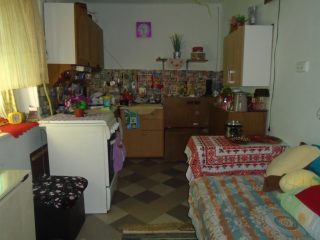 Eladó 67 m²-escsaládi ház Tiszajenő, Vasút utca: 13'900'000 Ft