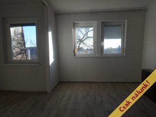 Eladó 40 m²-estársasházi lakás Tiszakécske, Babits Mihály (Bagolyvár) utca: 29'900'000 Ft