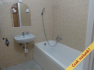 Eladó 40 m²-estársasházi lakás Tiszakécske, Babits Mihály (Bagolyvár) utca: 29'900'000 Ft