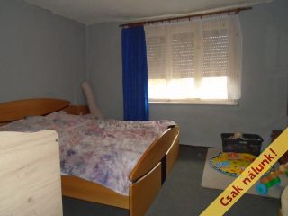 Eladó 93 m²-escsaládi ház Tiszakécske, Bögiszőlő utca: 19'900'000 Ft