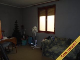 Eladó 93 m²-escsaládi ház Tiszakécske, Bögiszőlő utca: 19'900'000 Ft
