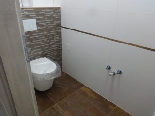 Eladó 95 m²-escsaládi ház Tiszakécske, Dr. Tóth Géza utca: 61'750'000 Ft