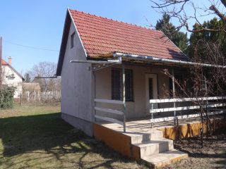 Eladó 42 m²-esüdülő Tiszakécske, Fürdő utca: 24'800'000 Ft