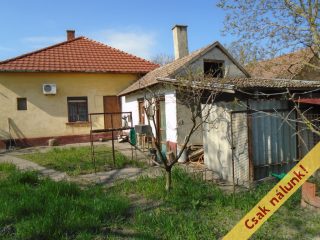 Eladó 70 m²-escsaládi ház Tiszakécske, Gábor Áron utca: 46'900'000 Ft