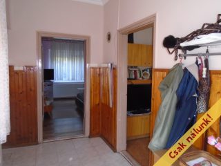 Eladó 70 m²-escsaládi ház Tiszakécske, Gábor Áron utca: 46'900'000 Ft