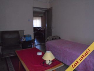 Eladó 70 m²-escsaládi ház Tiszakécske, Gábor Áron utca: 46'900'000 Ft