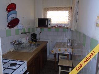 Eladó 70 m²-escsaládi ház Tiszakécske, Gábor Áron utca: 46'900'000 Ft