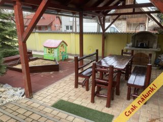 Eladó 130 m²-esüdülő Tiszakécske, Horgász utca: 98'000'000 Ft