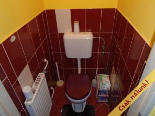 Eladó 134 m²-escsaládi ház Tiszakécske, Hősök útja: 59'900'000 Ft