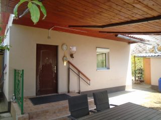 Eladó 30 m²-esüdülő Tiszakécske (Kerekdomb) , Akác utca: 19'900'000 Ft