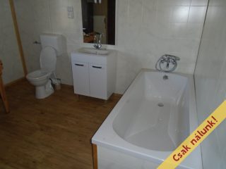 Eladó 116 m²-esüdülő Tiszakécske (Kerekdomb) , Szegfű utca: 33'900'000 Ft