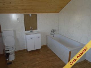 Eladó 116 m²-esüdülő Tiszakécske (Kerekdomb) , Szegfű utca: 33'900'000 Ft