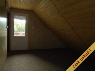 Eladó 116 m²-esüdülő Tiszakécske (Kerekdomb) , Szegfű utca: 33'900'000 Ft