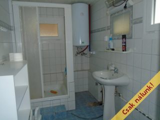 Eladó 116 m²-esüdülő Tiszakécske (Kerekdomb) , Szegfű utca: 33'900'000 Ft