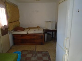 Eladó 90 m²-escsaládi ház Tiszakécske, Kerekdomb utca: 19'900'000 Ft