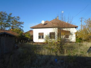Eladó 102 m²-escsaládi ház Tiszakécske, Kurázs utca: 27'900'000 Ft